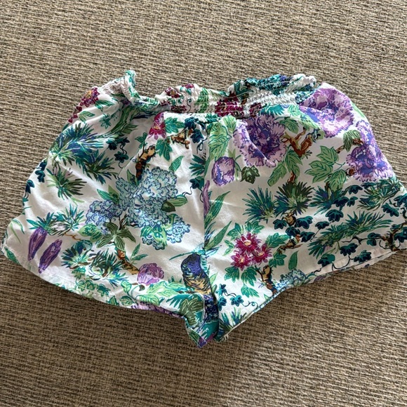 2T Janie and Jack Bubble Floral Shorts - Picture 2 of 4